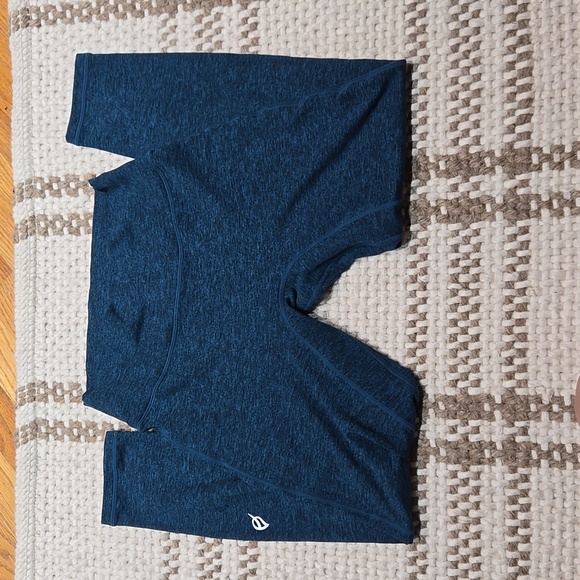 P'tula Bare 23" Emerald Size Medium - Picture 1 of 4